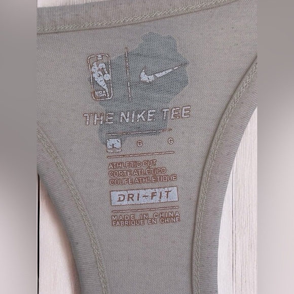 Milwaukee Bucks Nike Women's City Edition Racer Back Tank Basketball Sporty - Picture 8 of 10